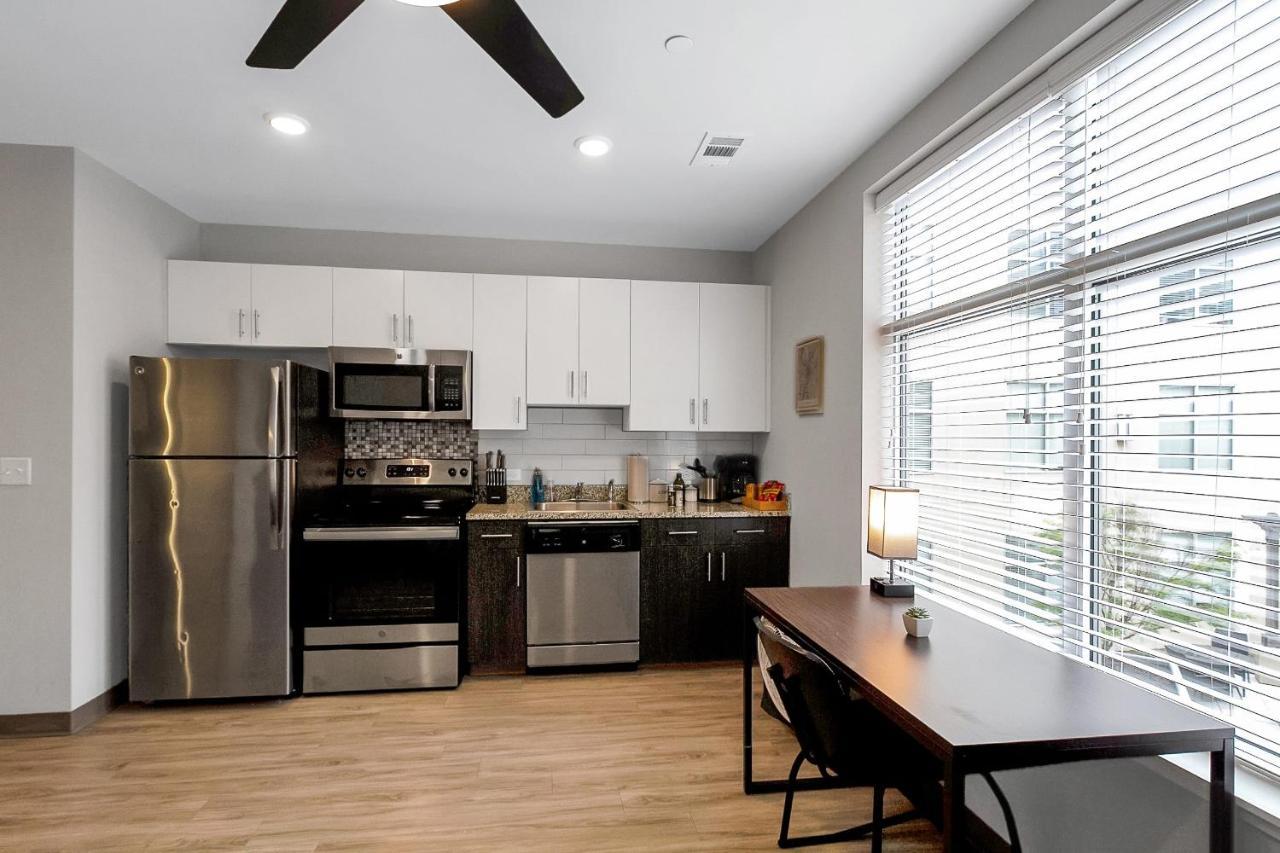 The Edgewood Student Housing Apartment