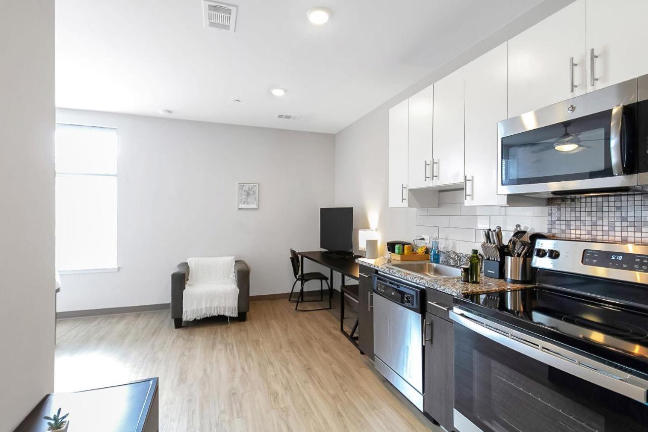 The Edgewood Student Housing Apartment